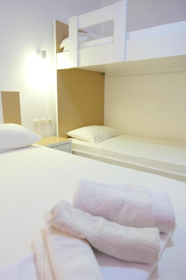 Vila Unique Aparthotel Ksamil Esterno foto