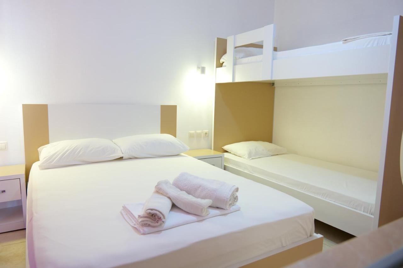 Vila Unique Aparthotel Ksamil Esterno foto